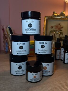 Oliveda Skincare